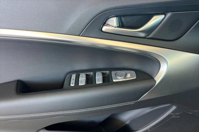 2026 Genesis G70 2.5T RWD