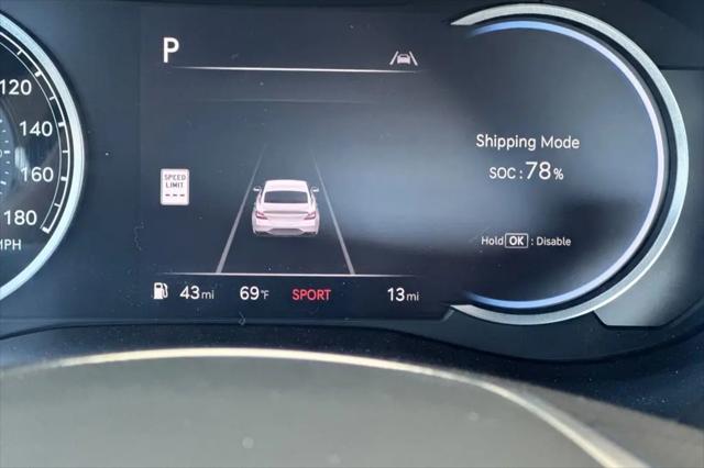 2026 Genesis G70 2.5T RWD