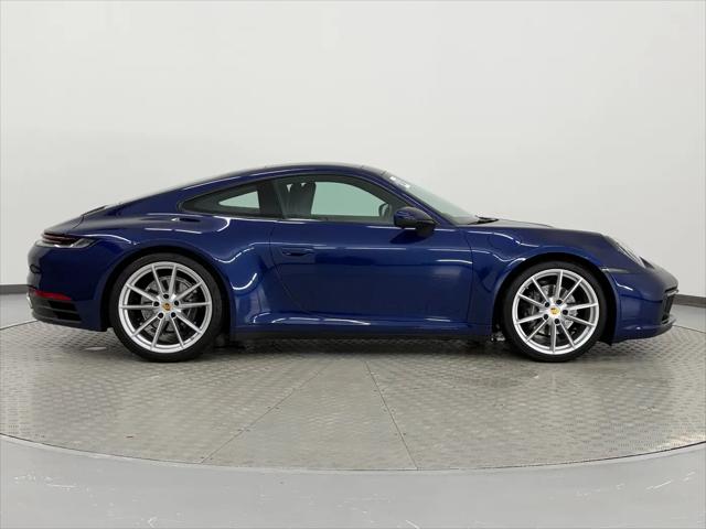 2020 Porsche 911 Carrera