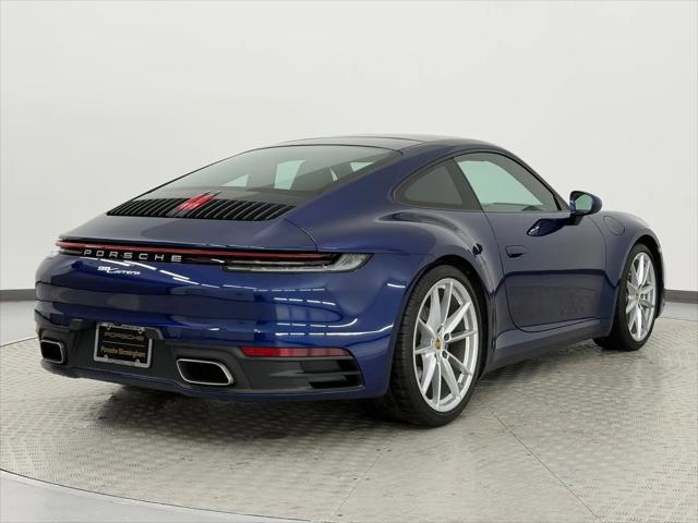 2020 Porsche 911 Carrera