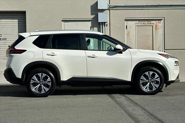 2022 Nissan Rogue SV Intelligent AWD