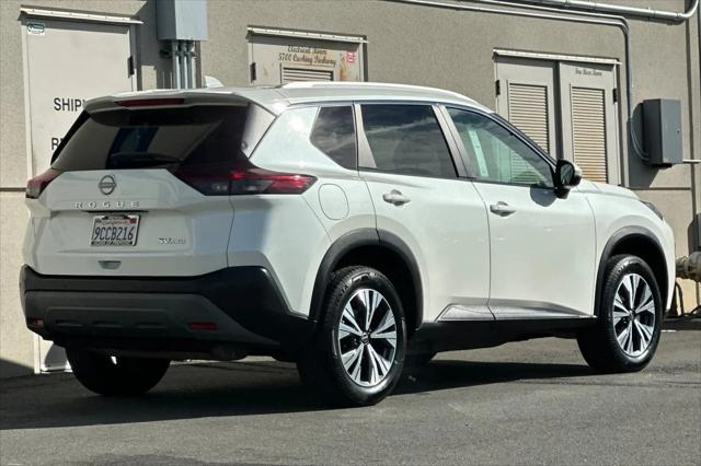 2022 Nissan Rogue SV Intelligent AWD