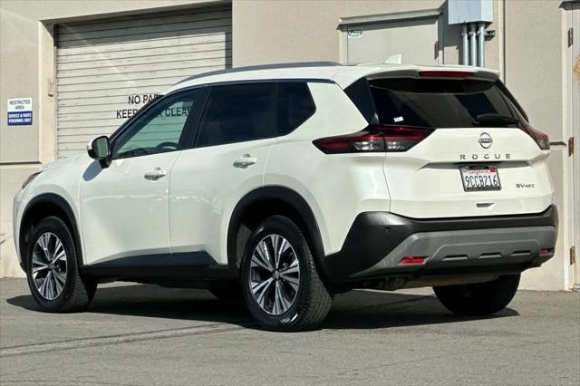 2022 Nissan Rogue SV Intelligent AWD