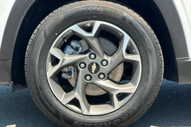 2025 Chevrolet Trax FWD LT