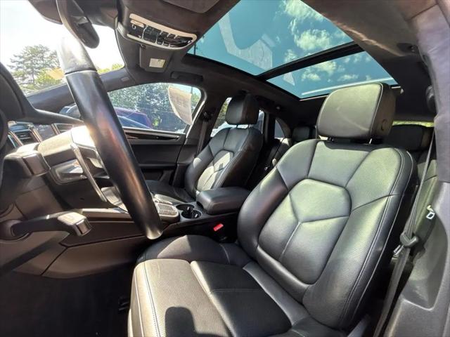 2017 Porsche Macan Turbo