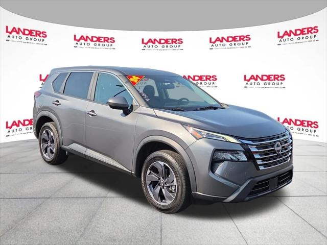 2024 Nissan Rogue SV FWD for sale in Southaven, MS