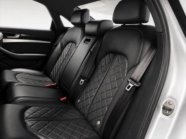 2013 Audi S8 4.0T