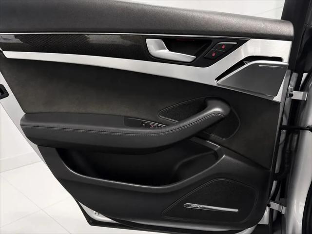2013 Audi S8 4.0T