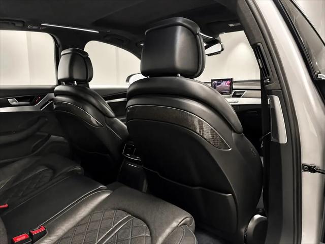 2013 Audi S8 4.0T