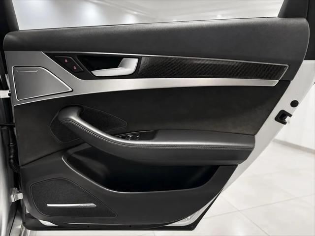 2013 Audi S8 4.0T