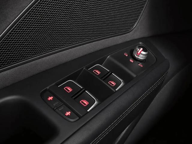 2013 Audi S8 4.0T