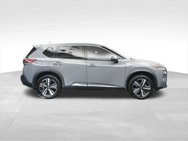 2022 Nissan Rogue SL FWD