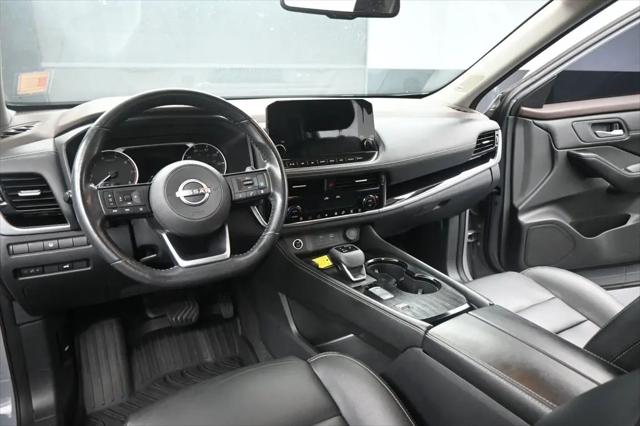 2022 Nissan Rogue SL FWD