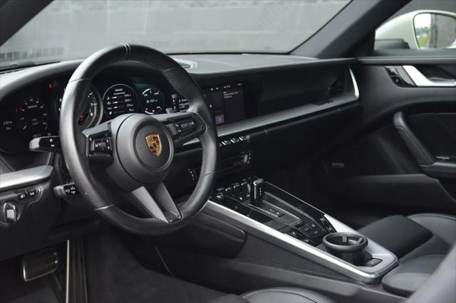 2021 Porsche 911 Carrera 4