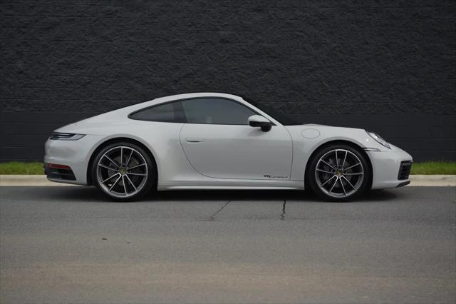 2021 Porsche 911 Carrera 4
