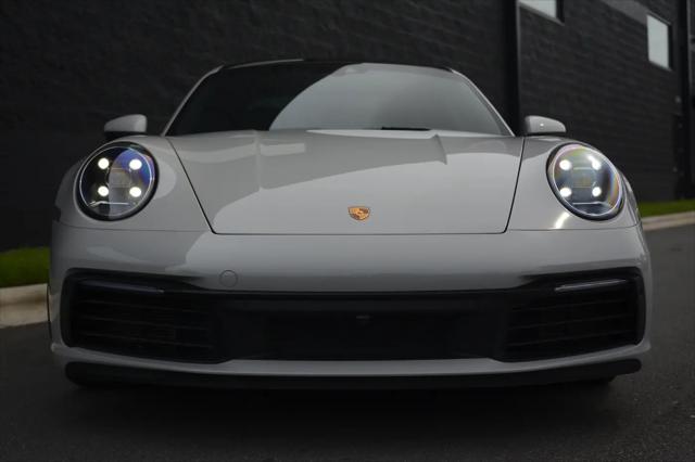 2021 Porsche 911 Carrera 4