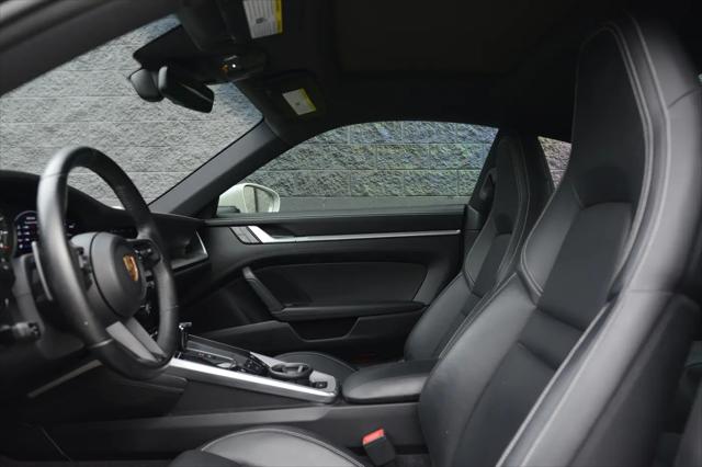 2021 Porsche 911 Carrera 4