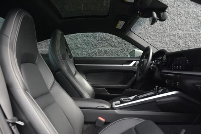 2021 Porsche 911 Carrera 4