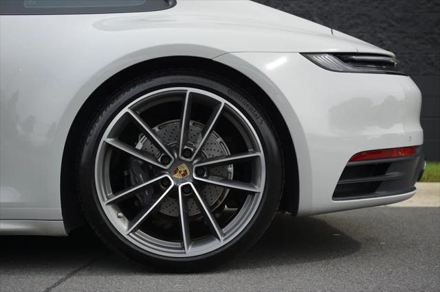 2021 Porsche 911 Carrera 4