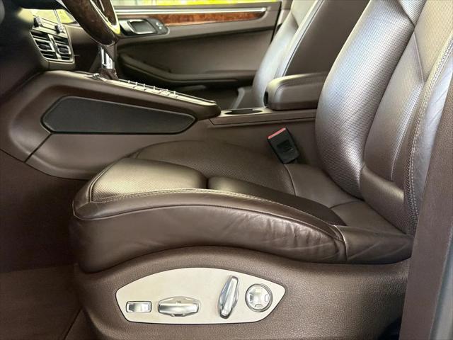 2021 Porsche Macan S