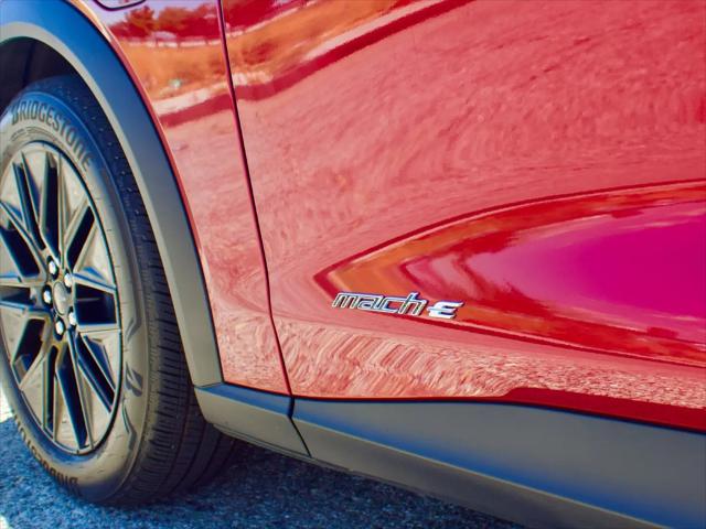 2025 Ford Mustang Mach-E Select
