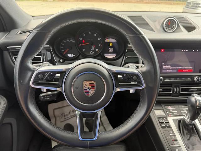 2020 Porsche Macan Macan