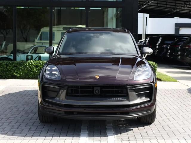 2025 Porsche Macan Macan