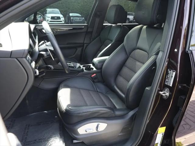 2025 Porsche Macan Macan