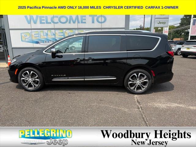 2025 Chrysler Pacifica Pinnacle AWD 2025 Chrysler Pacifica Pinnacle AWD
