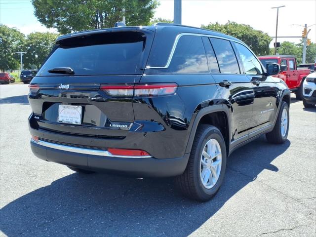 2026 Jeep Grand Cherokee GRAND CHEROKEE LAREDO X 4X4