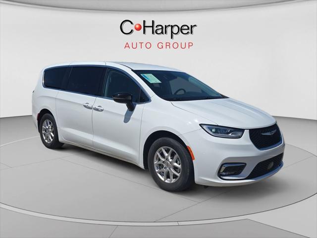 2024 Chrysler Pacifica Touring L 2024 Chrysler Pacifica Touring L