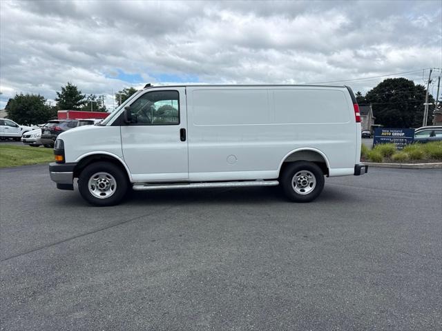 2025 GMC Savana Cargo RWD 2500 Regular Wheelbase Work Van 2025 GMC Savana Cargo RWD 2500 Regular Wheelbase Work Van