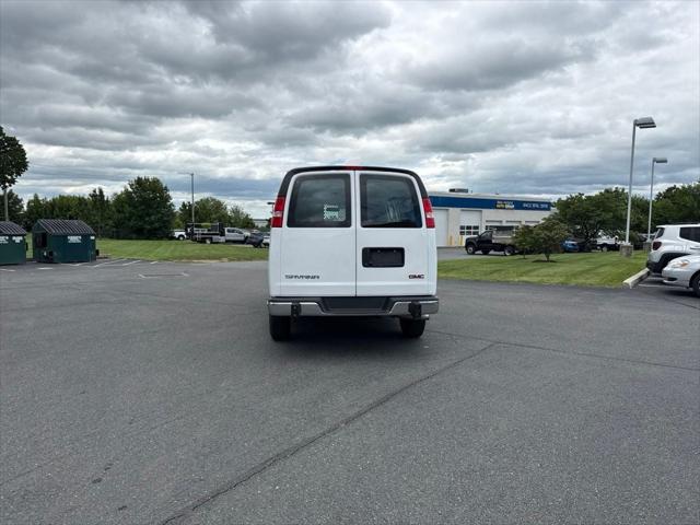 2025 GMC Savana Cargo RWD 2500 Regular Wheelbase Work Van 2025 GMC Savana Cargo RWD 2500 Regular Wheelbase Work Van