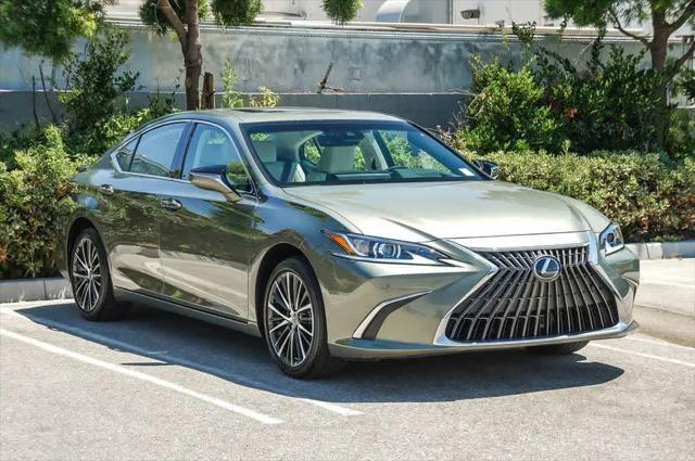 2024 Lexus ES 300h ES 300h