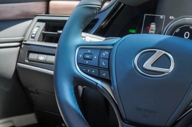2024 Lexus ES 300h ES 300h