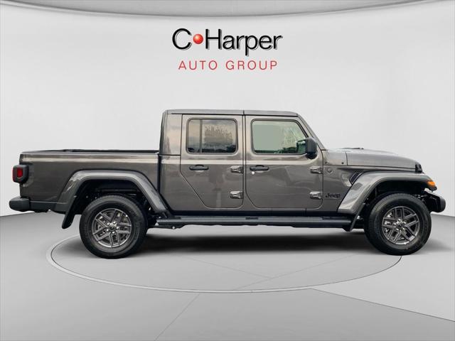 2026 Jeep Gladiator GLADIATOR SPORT S 4X4 2026 Jeep Gladiator GLADIATOR SPORT S 4X4