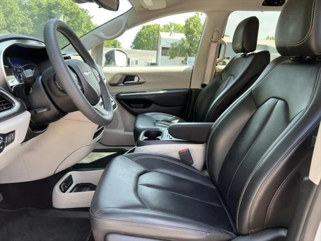 2023 Chrysler Pacifica Touring L AWD