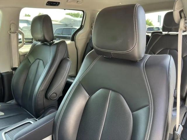 2023 Chrysler Pacifica Touring L AWD