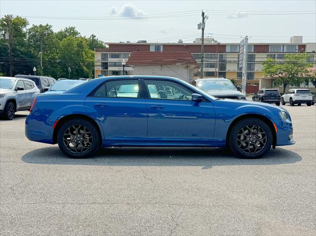 2023 Chrysler 300 Touring L AWD