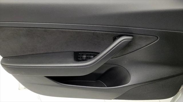 2020 Tesla Model 3 Standard Range Rear-Wheel Drive