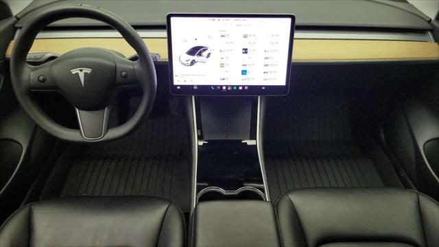 2020 Tesla Model 3 Standard Range Rear-Wheel Drive
