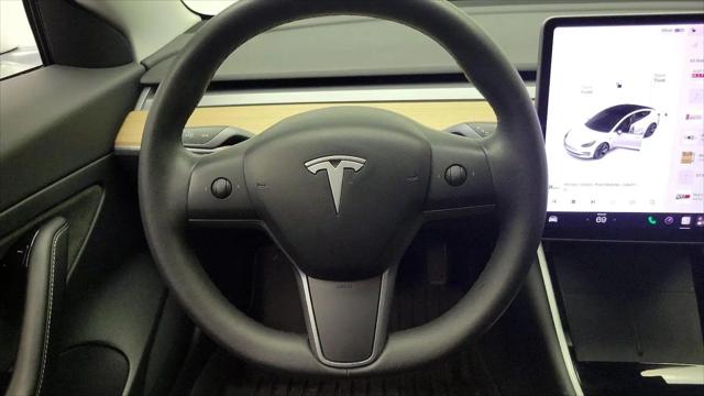 2020 Tesla Model 3 Standard Range Rear-Wheel Drive
