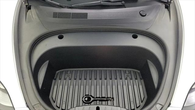2020 Tesla Model 3 Standard Range Rear-Wheel Drive
