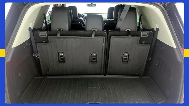 2023 Nissan Pathfinder SL 4WD