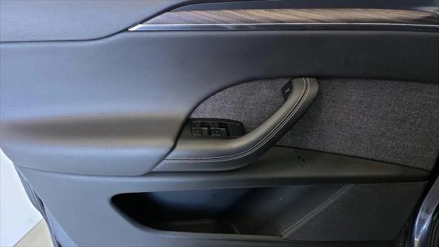 2022 Tesla Model X Dual Motor All-Wheel Drive
