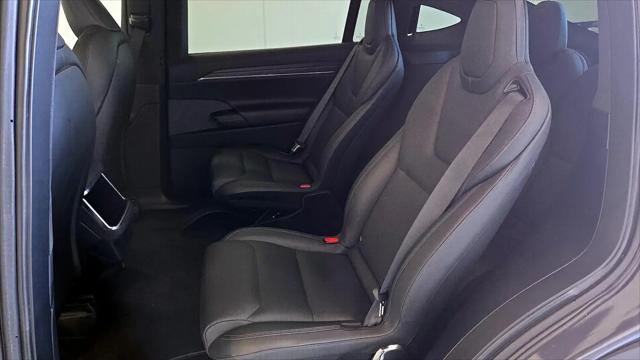 2022 Tesla Model X Dual Motor All-Wheel Drive