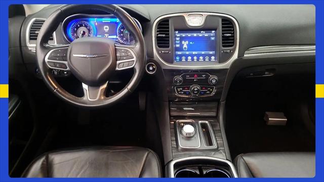 2019 Chrysler 300 Touring L