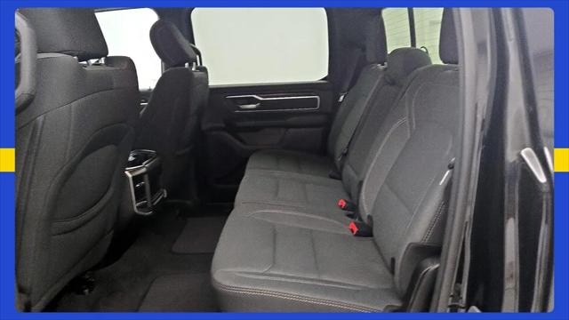 2023 Ram 1500 Big Horn Crew Cab 4x4 5'7" Box