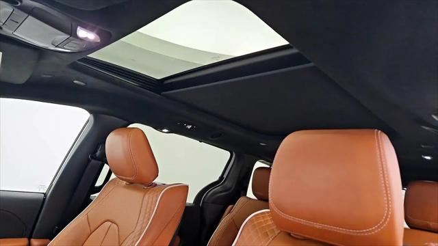 2024 Chrysler Pacifica Pinnacle AWD