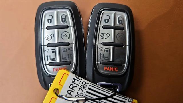 2024 Chrysler Pacifica Pinnacle AWD